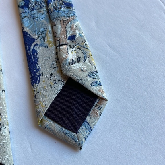 British Museum 100% Silk necktie tie, Egyptian design, nice long 58” x 3.75” - Picture 8 of 9